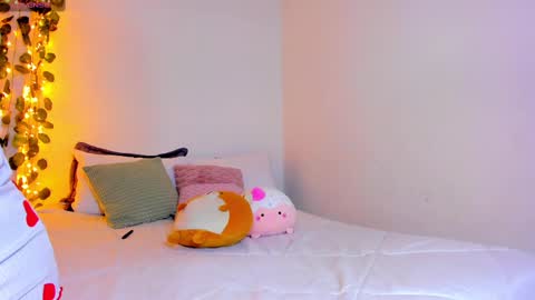 emilly online show from 02/18/25, 11:55