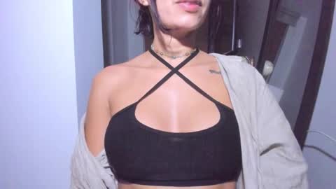 emilly online show from 03/23/26, 08:07