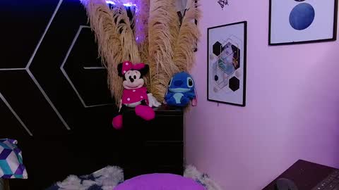 emillystonex online show from 01/07/26, 05:59