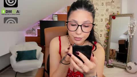 EmillyTaylor online show from 05/26/26, 03:46