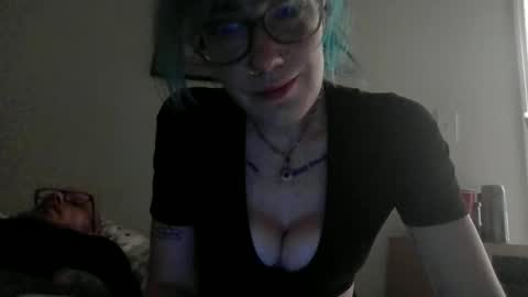 Snapshot of emily0903 chatting on 06/05/26, 08:42 Emily Love online show from 06/05/26, 08:42