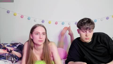 emily_and_ilumi online show from 01/04/25, 12:37