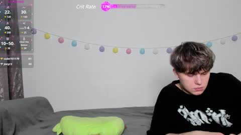 emily_and_ilumi online show from 02/06/25, 06:46