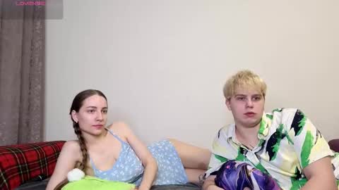 emily_and_ilumi online show from 02/05/26, 06:23