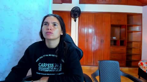 Emily and Soffy online show from 04/02/26, 12:36