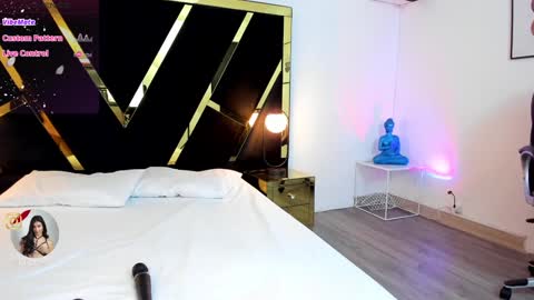 emily_bae online show from 01/10/25, 03:58
