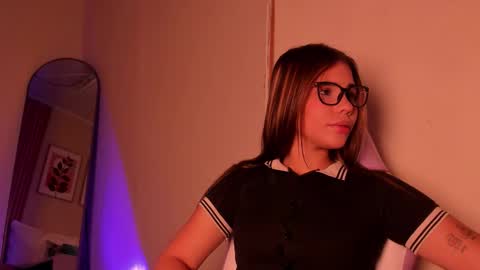              online show from 02/19/26, 07:54