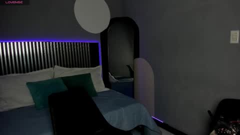              online show from 02/26/26, 07:35