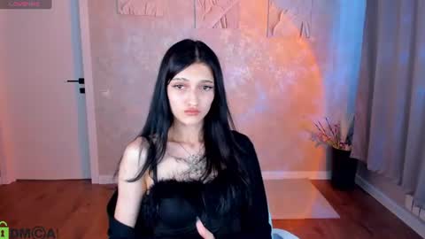 Snapshot of emily_carteri chatting on 07/02/26, 09:15 Emily online show from 07/02/26, 09:15