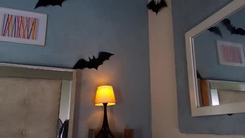 Snapshot of emily_castillo1_ chatting on 12/03/25, 04:42 emily_castillo1_ online show from 12/03/25, 04:42