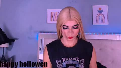 emily_castillo_1 online show from 10/17/25, 04:48