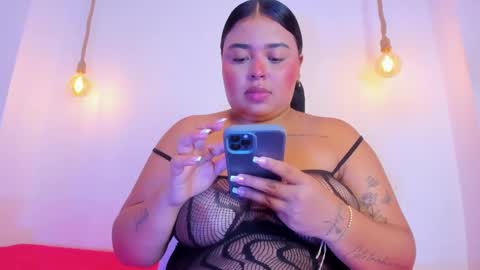 Snapshot of emily_cooper20_ chatting on 02/05/25, 08:25 Emily online show from 02/05/25, 08:25