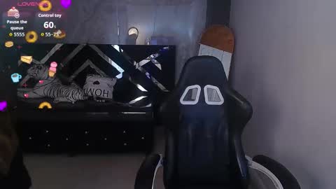 emily_cooper_t online show from 01/05/26, 07:17