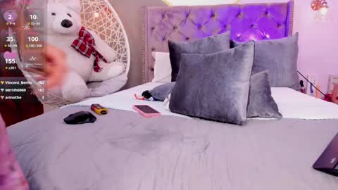  M I A   online430pm- 930pm online show from 01/18/25, 01:30