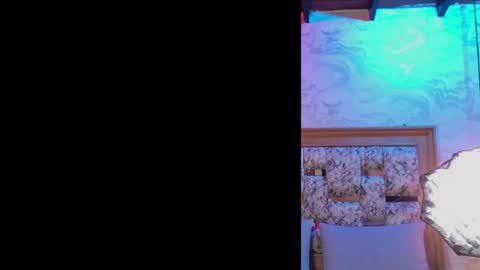 emily_dempsey online show from 04/22/26, 07:37