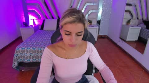 Emily online show from 01/30/25, 10:29