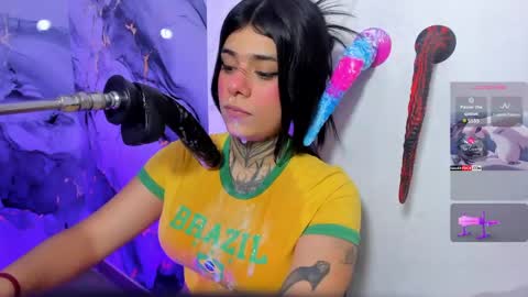 emily_evol online show from 04/23/26, 12:29