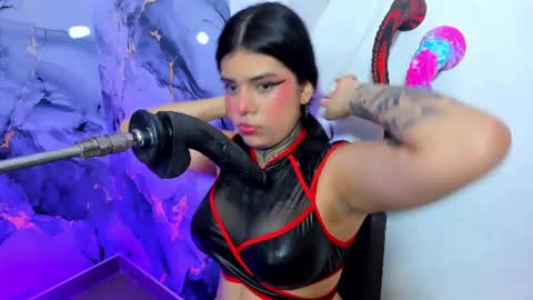 emily_evol online show from 07/09/26, 12:09