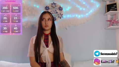 Snapshot of emily_fox7 chatting on 12/02/24, 07:16 emily_fox7 online show from 12/02/24, 07:16