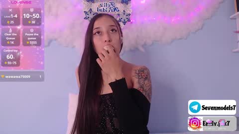 Snapshot of emily_fox7 chatting on 12/03/24, 03:00 emily_fox7 online show from 12/03/24, 03:00