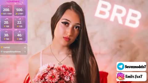 Snapshot of emily_fox7 chatting on 12/06/24, 03:22 emily_fox7 online show from 12/06/24, 03:22