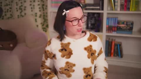 Em -  online show from 03/03/25, 11:56