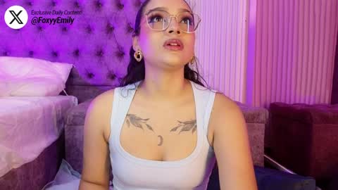 Emily online show from 04/05/26, 02:25