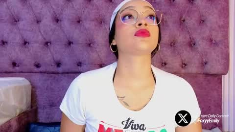 Emily online show from 06/01/26, 07:04
