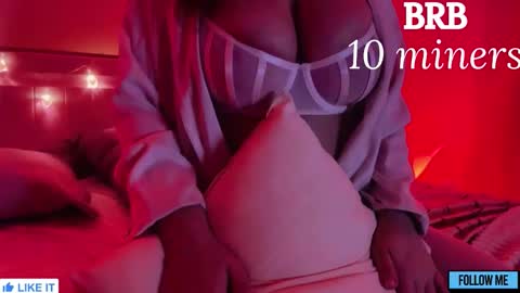 EMILY online show from 11/06/25, 02:34