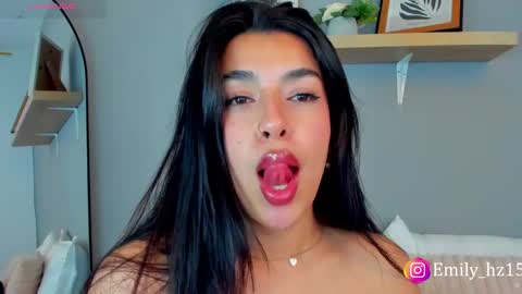 Emily online show from 02/19/25, 04:55