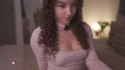 Juliana online show from 06/12/26, 10:41
