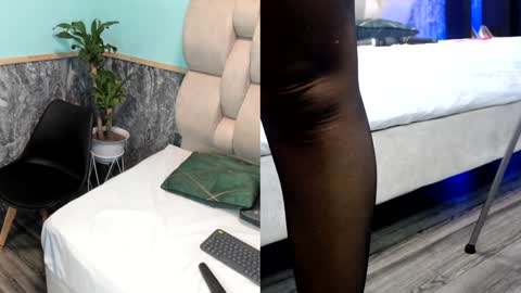 Snapshot of emily_jones3 chatting on 01/28/25, 10:56 Emily online show from 01/28/25, 10:56