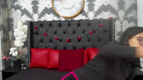 Emily online show from 02/19/25, 02:55