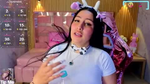 Emily  online show from 10/07/25, 08:39