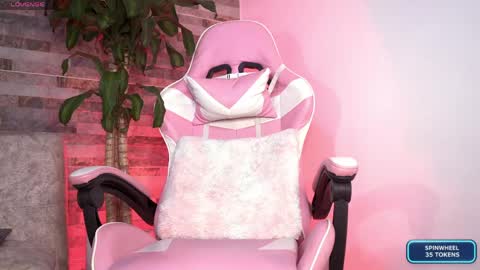 Emily online show from 04/18/26, 12:58