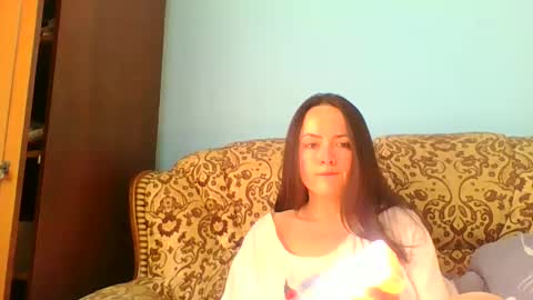 emily_morning_dew online show from 02/23/25, 08:49