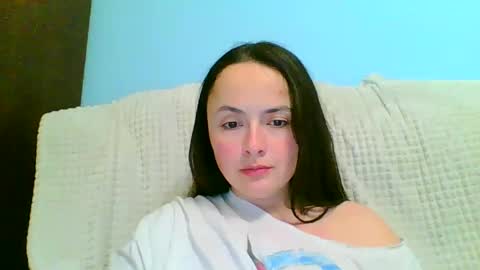 emily_morning_dew online show from 03/11/25, 09:26