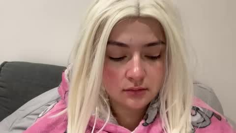 emily_morning_dew online show from 01/14/26, 05:35