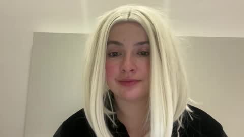 emily_morning_dew online show from 02/09/26, 08:24