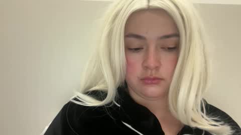 emily_morning_dew online show from 02/11/26, 04:39