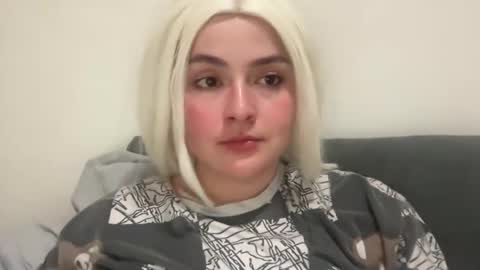 emily_morning_dew online show from 03/10/26, 08:14