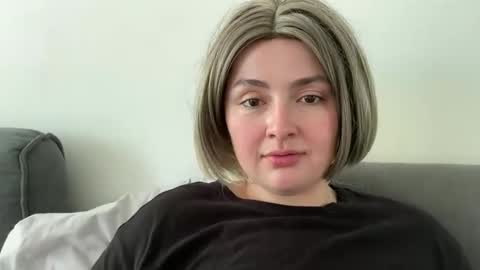 emily_morning_dew online show from 06/09/26, 06:47