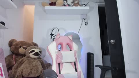 emily_palmeer online show from 01/08/25, 11:32