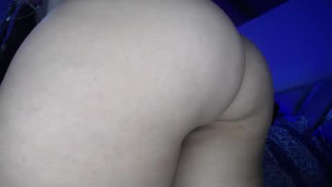 Snapshot of emily_pervert00 chatting on 10/04/25, 06:33 Emily online show from 10/04/25, 06:33