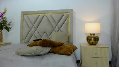 Emily online show from 03/26/26, 07:19