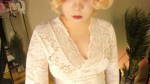 emily_relishh online show from 02/27/26, 05:29