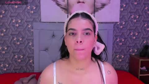 Emily online show from 05/12/26, 03:47