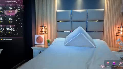 Emily online show from 11/28/25, 11:35