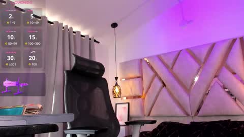 Emily online show from 12/17/25, 07:42