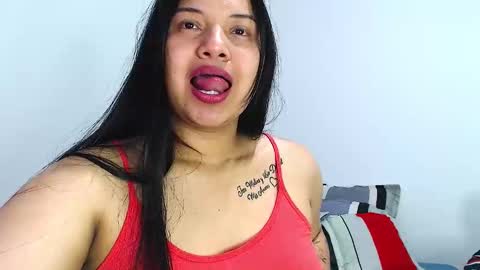 Snapshot of emily_rousee1 chatting on 03/09/26, 02:48 Sofia Gomez online show from 03/09/26, 02:48